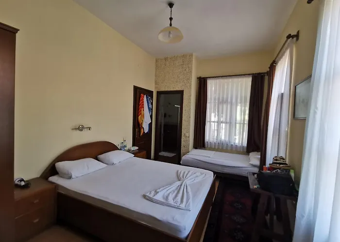 Sultan Pension